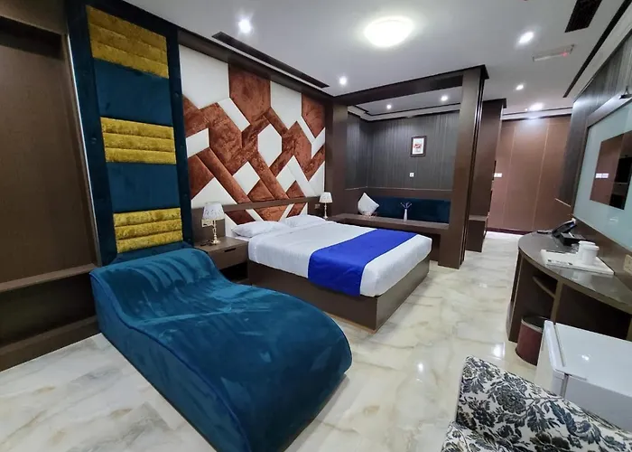 Camphor Hotel