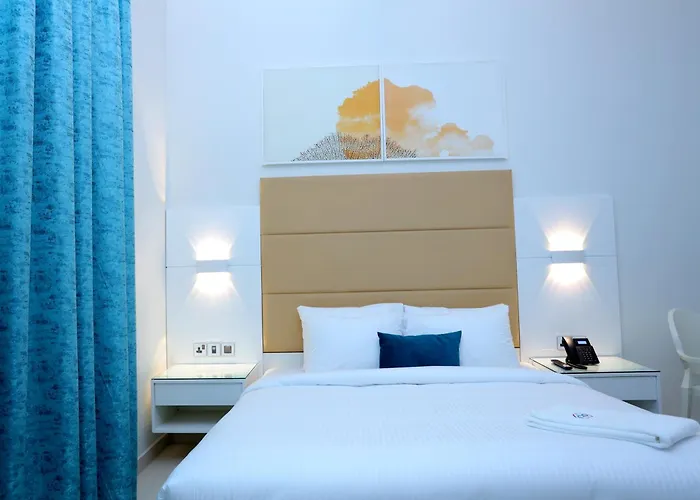 Dream Palace Hotel